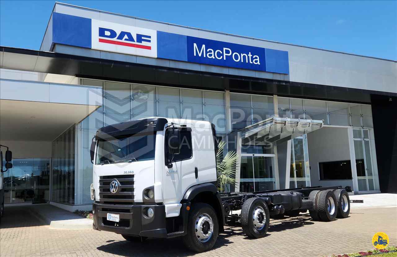 CAMINHAO VOLKSWAGEN VW 30280 Chassis BiTruck 8x2 MacPonta Caminhões - DAF PONTA GROSSA PARANÁ PR
